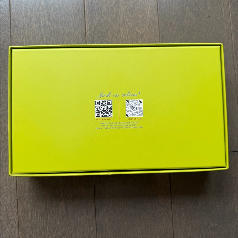 Mod Tiles Mahjong Set - Chartreuse Box - Picture 7 of 8